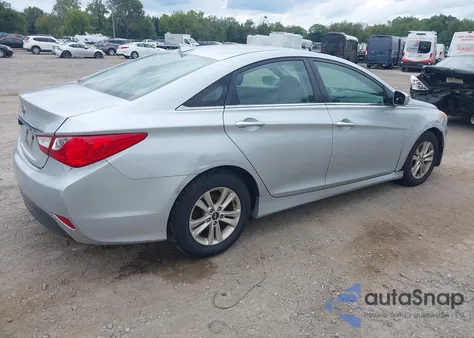 2014 Hyundai Sonata Gls z USA, uszkodzony, nr VIN 5NPEB4AC1EH930354